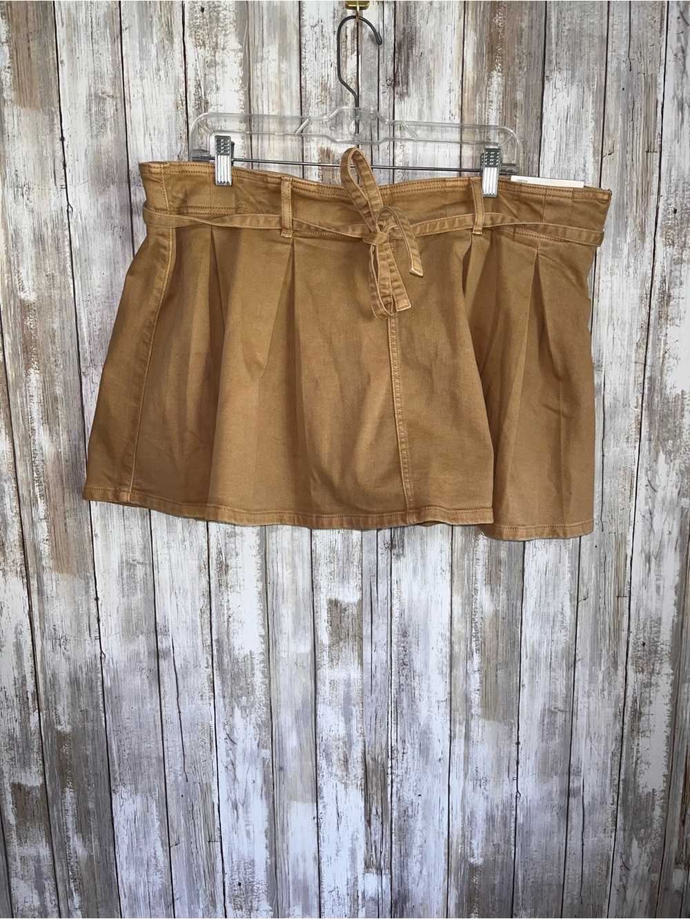 NWT American Eagle Pleated Mini Skort Tan Tie Waist Stretch Size 18 - Picture 2 of 7
